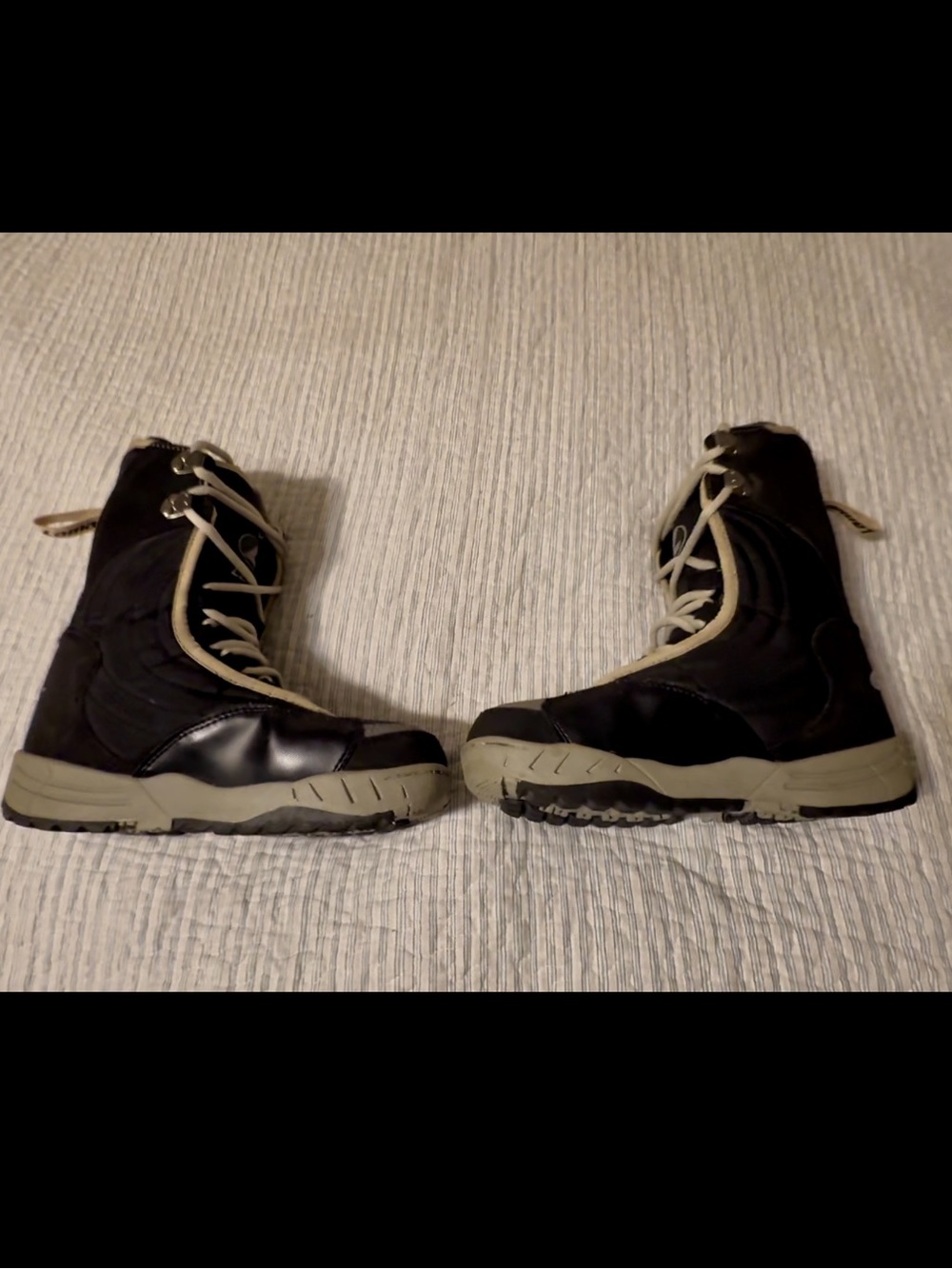 Lamar Blk/ Cream AKA Junior Linerless Boot sz5, used.